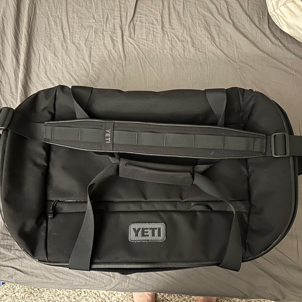 Yeti crossroads 40L duffle bag